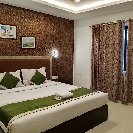 Hotel Greenlife Kochi Екстериор снимка